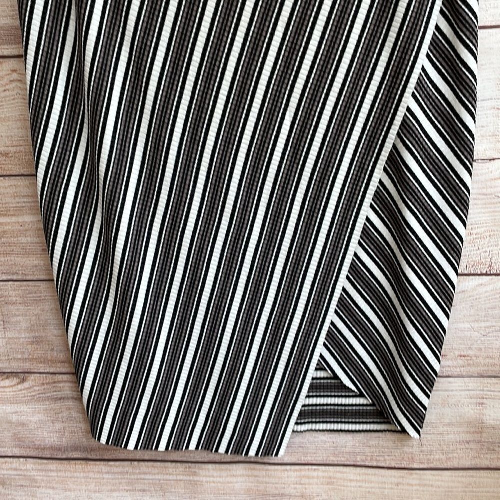 BAILEY 44 STRIPED KNIT SKIRT - Picture 3 of 5